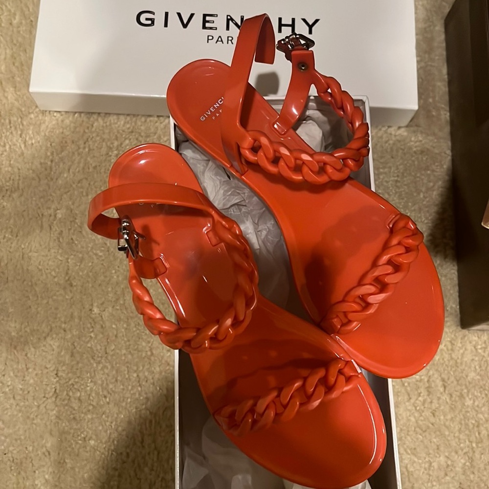 Givenchy women jelly sandals